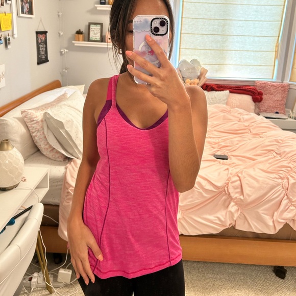 Lululemon Yoga/Workout Top - Picture 6 of 7